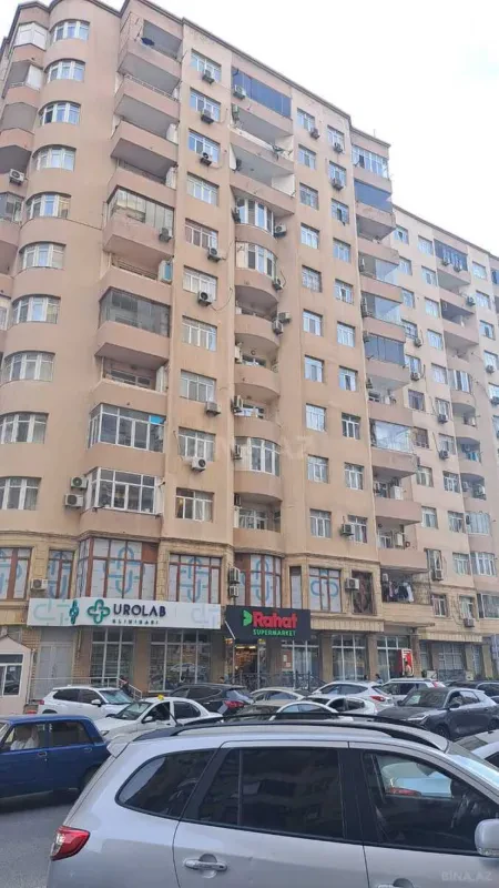 Satılır 2 otaqlı mənzil 70 m²