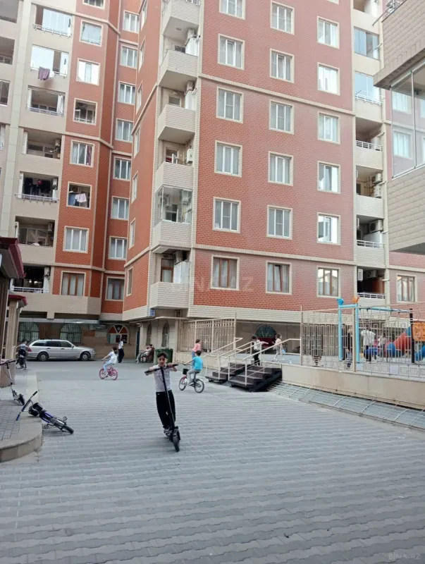 Kirayə verilir 2 otaqlı mənzil 60 m²