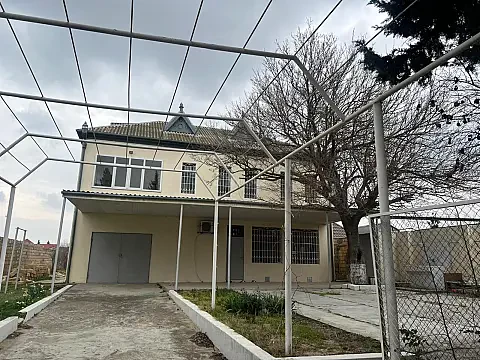 Satılır 4 otaqlı həyət evi 200 m² — Bakı, Novxanı 4 otaq 200.00 m²