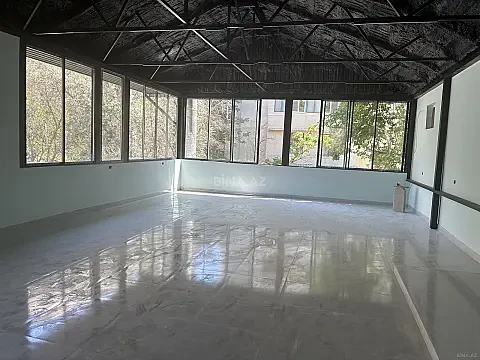 Kirayə verilir obyekt 210 m² — Bakı 210.00 m²