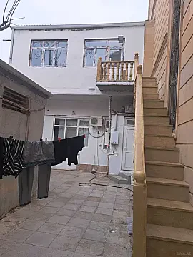Kirayə verilir 4 otaqlı həyət evi 120 m² — Bakı 4 otaq 120.00 m²