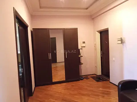 Kirayə verilir 2 otaqlı mənzil 100 m² — Bakı 2 otaq 100.00 m²