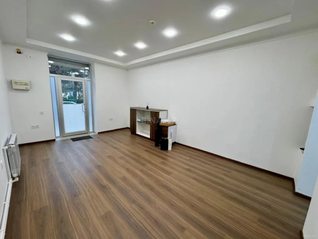 Kirayə verilir obyekt 65 m²