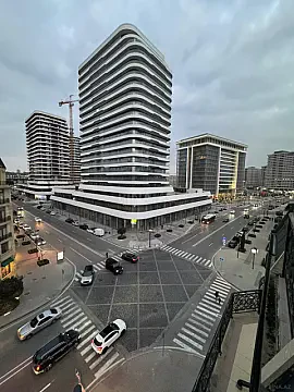 Kirayə verilir 4 otaqlı mənzil 230 m² — Bakı 4 otaq 230.00 m²