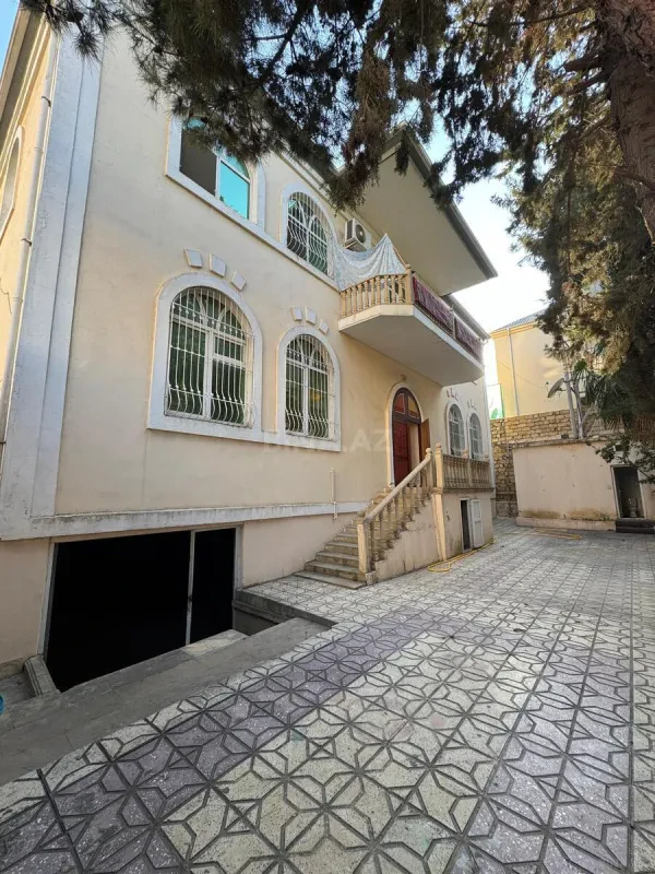 Kirayə verilir 7 otaqlı ofis 750 m²