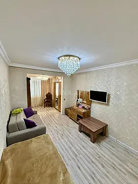 Satılır 5 otaqlı mənzil 110 m² — Bakı, Həzi Aslanov qəs. 5 otaq 110.00 m²