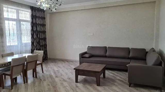 Kirayə verilir 3 otaqlı mənzil 150 m² — Bakı 3 otaq 150.00 m²