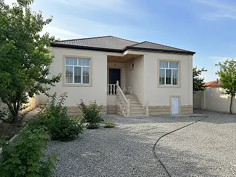 Satılır 4 otaqlı həyət evi 160 m² — Bakı 4 otaq 160.00 m²