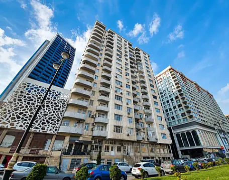 Satılır 3 otaqlı mənzil 160 m² — Bakı, Xətai 3 otaq 160.00 m²