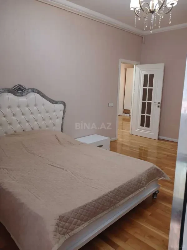 Kirayə verilir 3 otaqlı mənzil 100 m²