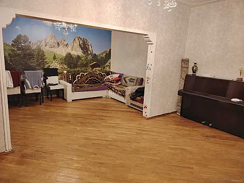 Kirayə verilir 4 otaqlı mənzil 110 m² — Bakı, İnşaatçılar 4 otaq 110.00 m²