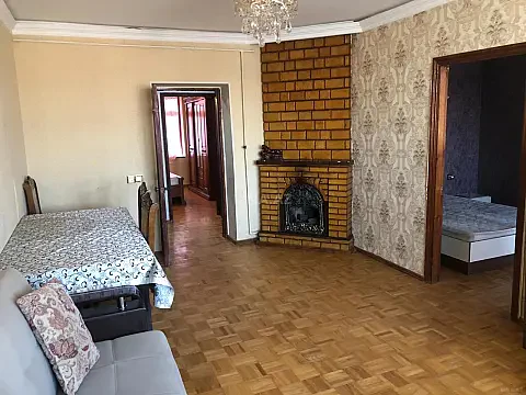 Kirayə verilir 4 otaqlı mənzil 110 m² — Bakı, Xətai 4 otaq 110.00 m²