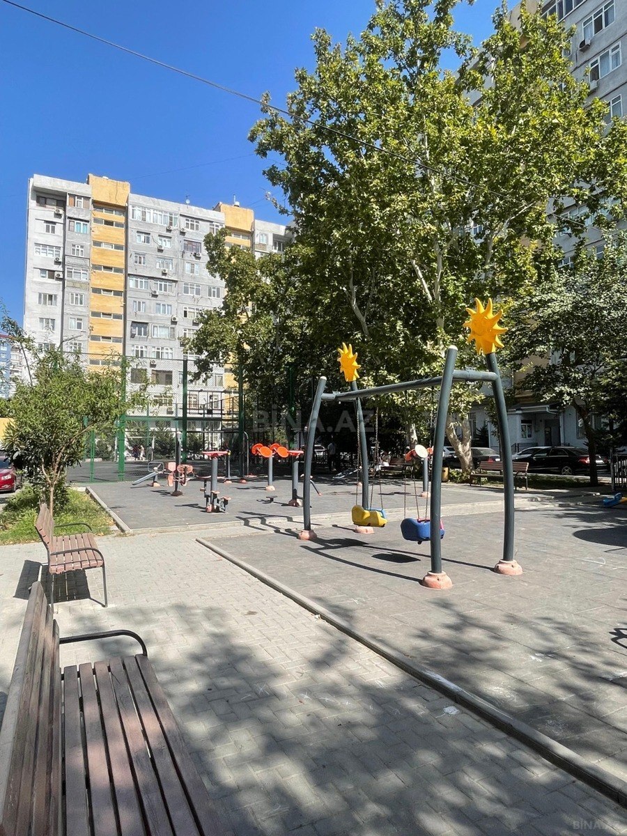 Satılır 2 otaqlı mənzil 52 m²