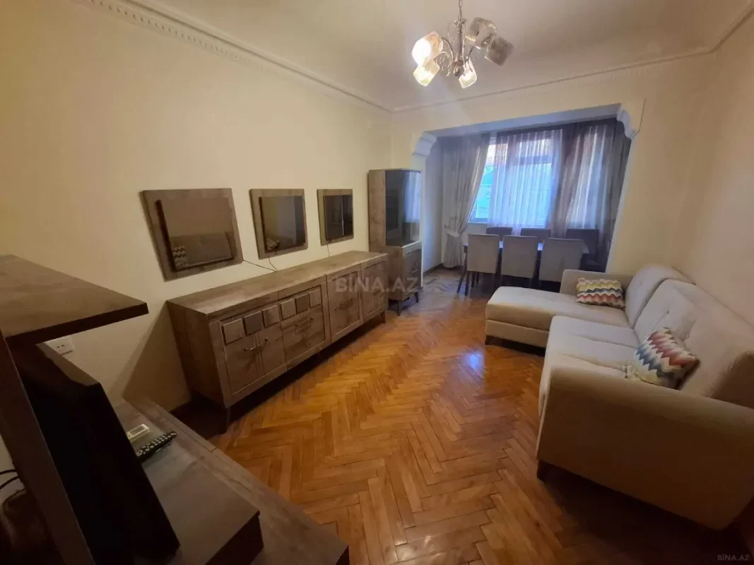 Satılır 3 otaqlı mənzil 75 m²