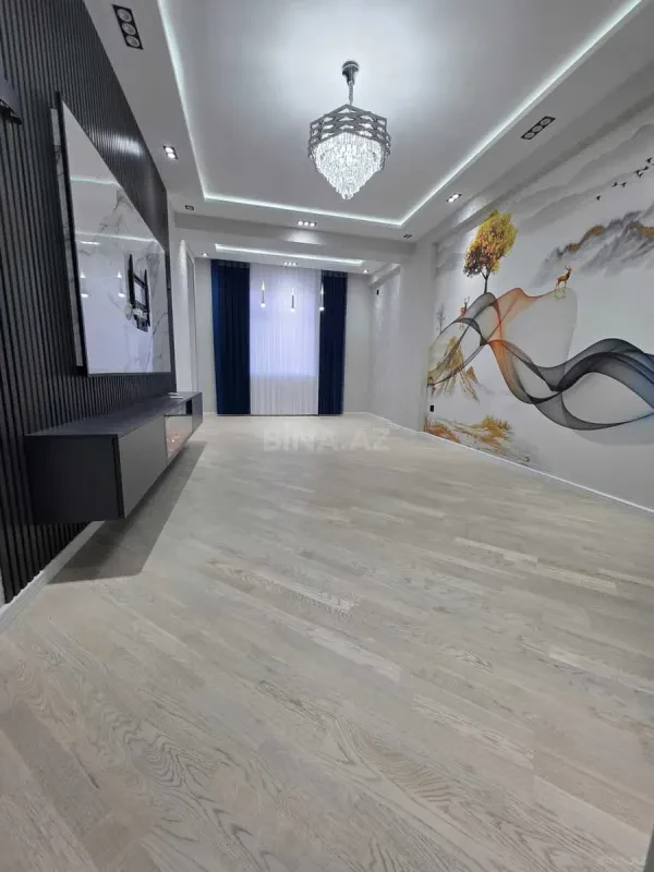Satılır 3 otaqlı mənzil 134 m²