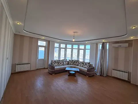 Satılır 3 otaqlı mənzil 145 m² — Bakı, İnşaatçılar 3 otaq 145.00 m²