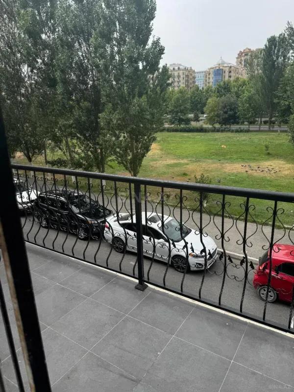 Kirayə verilir 3 otaqlı mənzil 80 m²