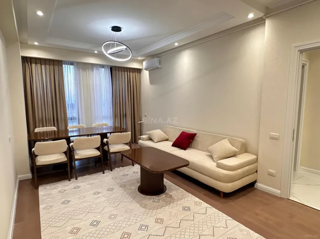 Kirayə verilir 2 otaqlı mənzil 65 m²