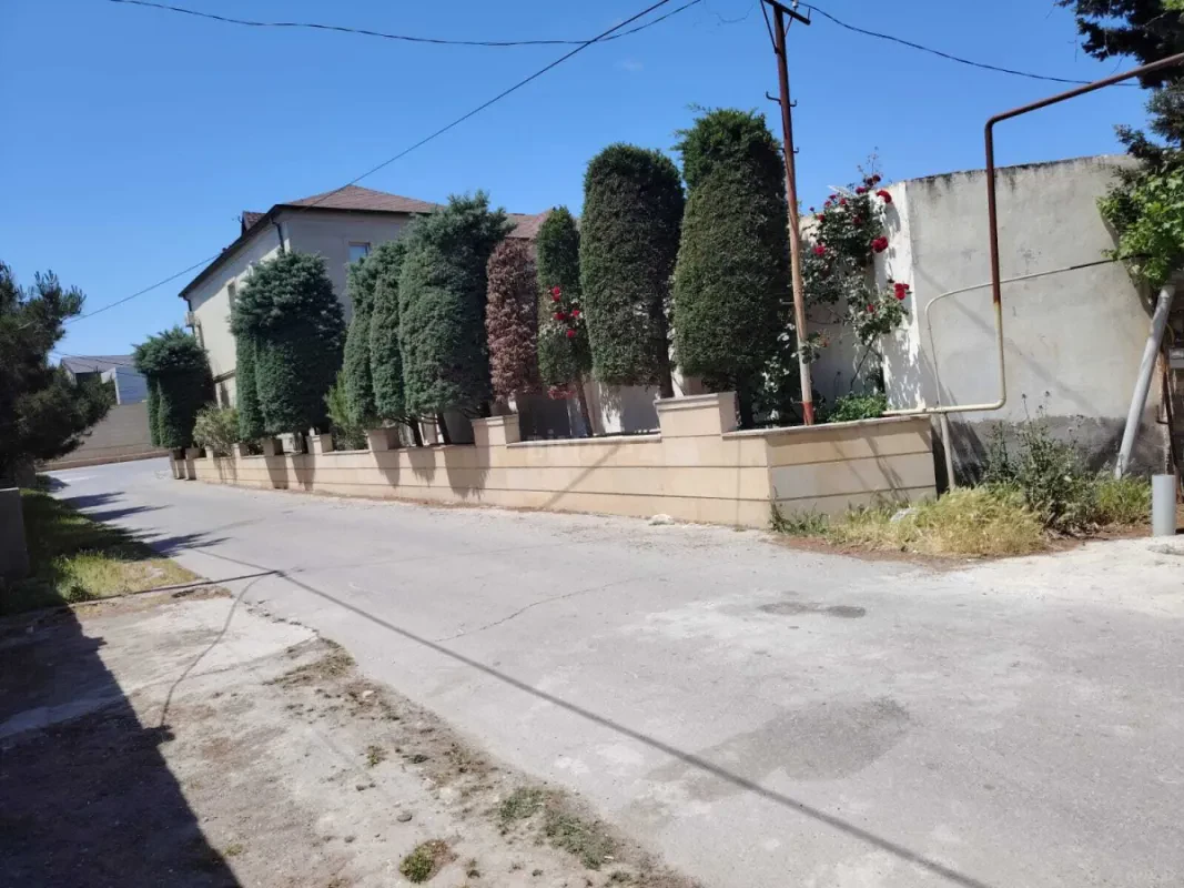 Satılır 4 otaqlı həyət evi 126 m²