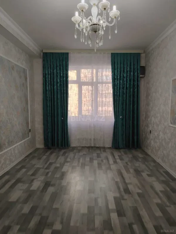 Satılır 2 otaqlı mənzil 68 m²