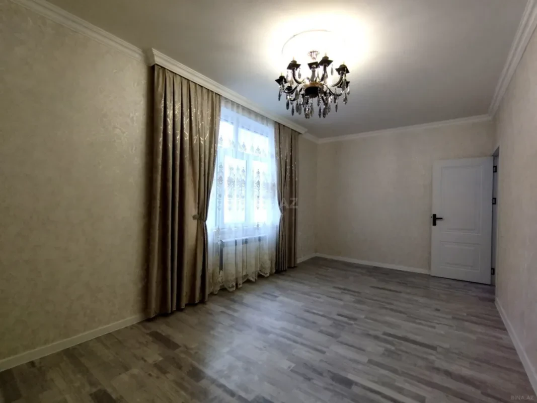 Satılır 2 otaqlı mənzil 65 m²
