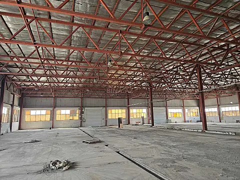 Kirayə verilir obyekt 4380 m² — Bakı 4380.00 m²