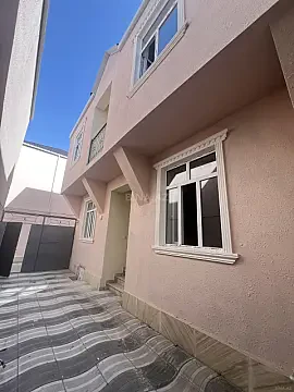 Satılır 4 otaqlı həyət evi 130 m² — Xırdalan 4 otaq 130.00 m²