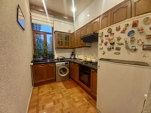 Satılır 2 otaqlı mənzil 72 m² — Bakı, Nəsimi 2 otaq 72.00 m²