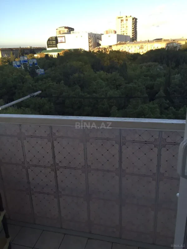 Satılır 2 otaqlı mənzil 64 m²