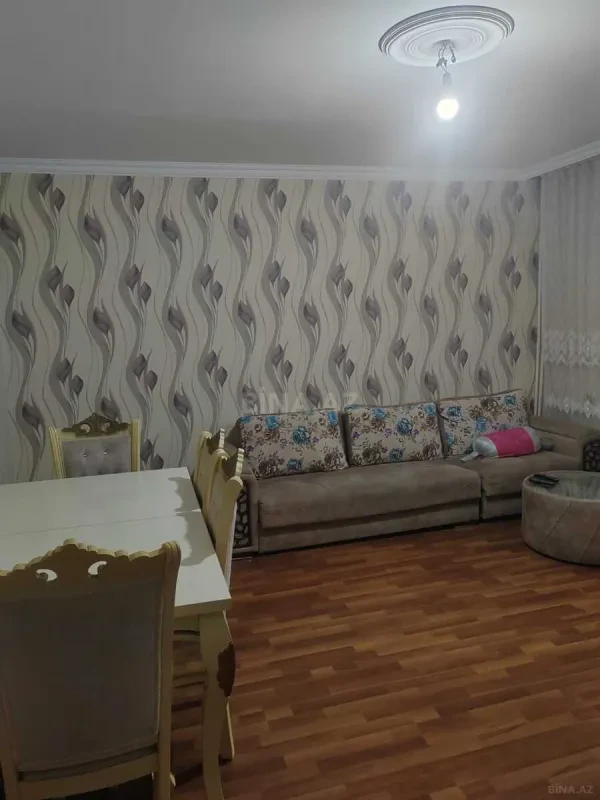 Satılır 4 otaqlı mənzil 90 m²