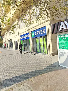 Kirayə verilir obyekt 460 m² — Bakı 460.00 m²
