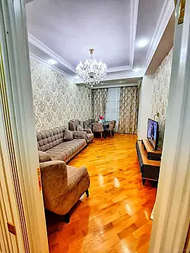 Satılır 3 otaqlı mənzil 110 m² — Bakı, Memar Əcəmi yanı 3 otaq 110.00 m²