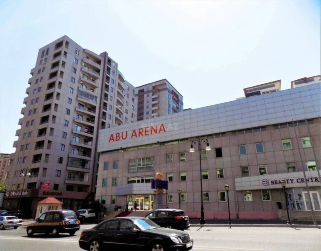 Satılır 2 otaqlı mənzil 70 m²