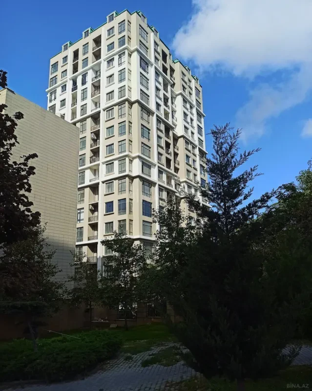 Satılır 2 otaqlı mənzil 75 m²
