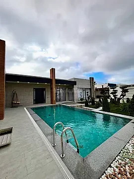Kirayə verilir 4 otaqlı həyət evi 250 m² — Bakı, Mərdəkan 4 otaq 250.00 m²
