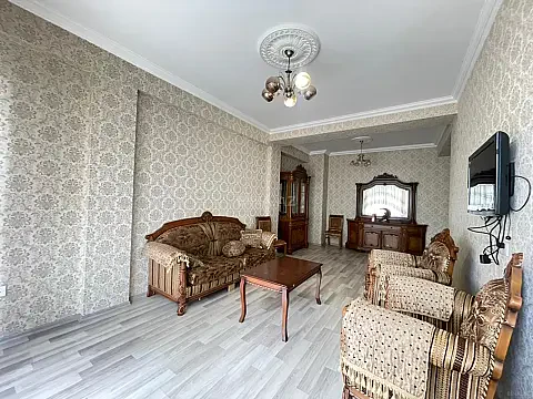 Satılır 2 otaqlı mənzil 72 m² — Bakı 2 otaq 72.00 m²