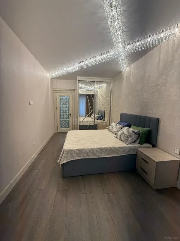 Satılır 2 otaqlı mənzil 62 m²