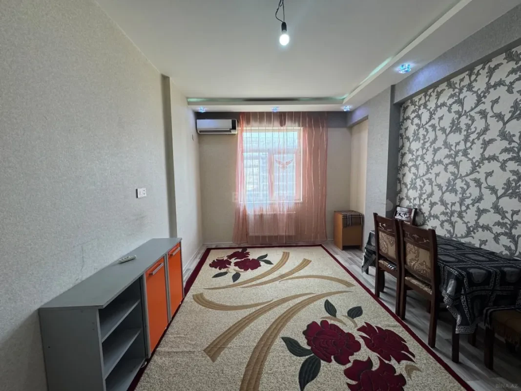 Satılır 2 otaqlı mənzil 42 m²