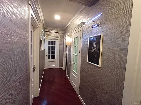 Kirayə verilir 3 otaqlı mənzil 175 m² — Bakı, Nizami 3 otaq 175.00 m²