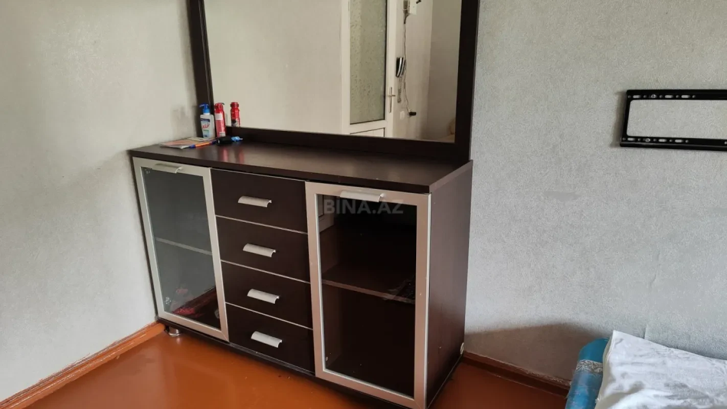Kirayə verilir 3 otaqlı mənzil 75 m²