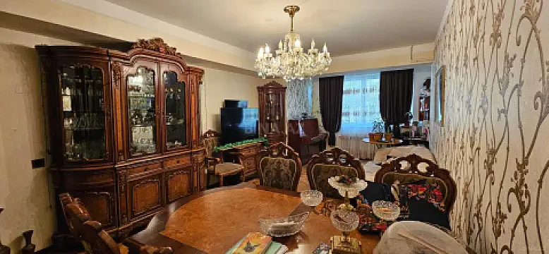 Satılır 3 otaqlı mənzil 80 m² — Bakı 3 otaq 80.00 m²