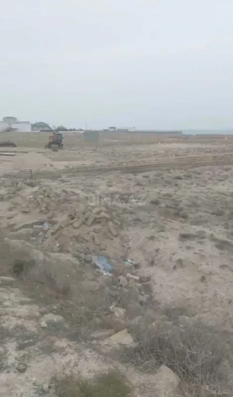 Satılır torpaq sahəsi 4 m²