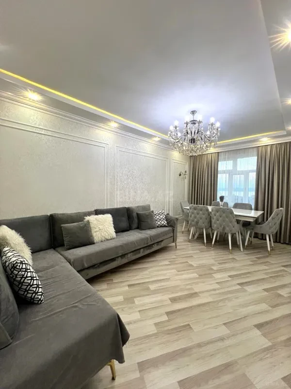 Satılır 3 otaqlı mənzil 80 m²