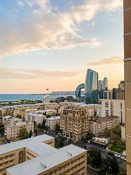 Kirayə verilir 3 otaqlı mənzil 130 m² — Bakı, Xətai 3 otaq 130.00 m²