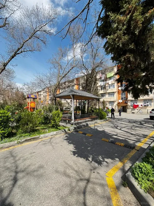 Satılır 3 otaqlı mənzil 70 m²