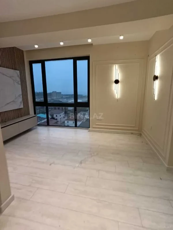 Satılır 2 otaqlı mənzil 70 m²