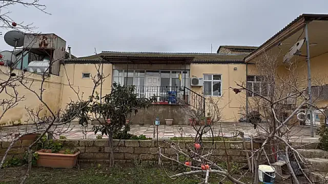 Satılır 6 otaqlı həyət evi 170 m² — Bakı, Qaraçuxur 6 otaq 170.00 m²