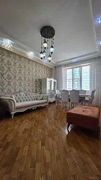 Kirayə verilir 2 otaqlı mənzil 70 m² — Bakı 2 otaq 70.00 m²