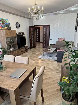 Satılır 4 otaqlı mənzil 127 m² — Bakı, Köhnə Günəşli 4 otaq 127.00 m²