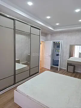 Kirayə verilir 3 otaqlı mənzil 101 m² — Bakı, Nizami 3 otaq 101.00 m²
